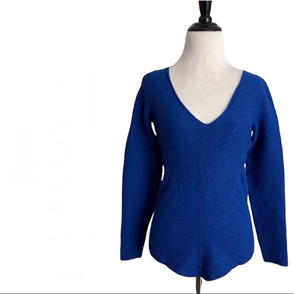 VTG LACOSTE Wool Blend V-Neck Sweater 🐊🎄 - Picture 1 of 6
